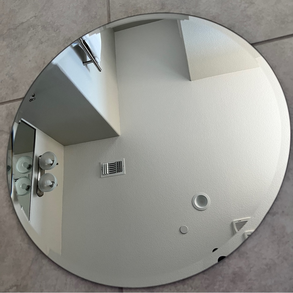 21 in Vintage Frameless Beveled Round Wall Mirror